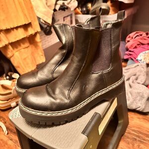 Sleek Black Leather Ankle Booties